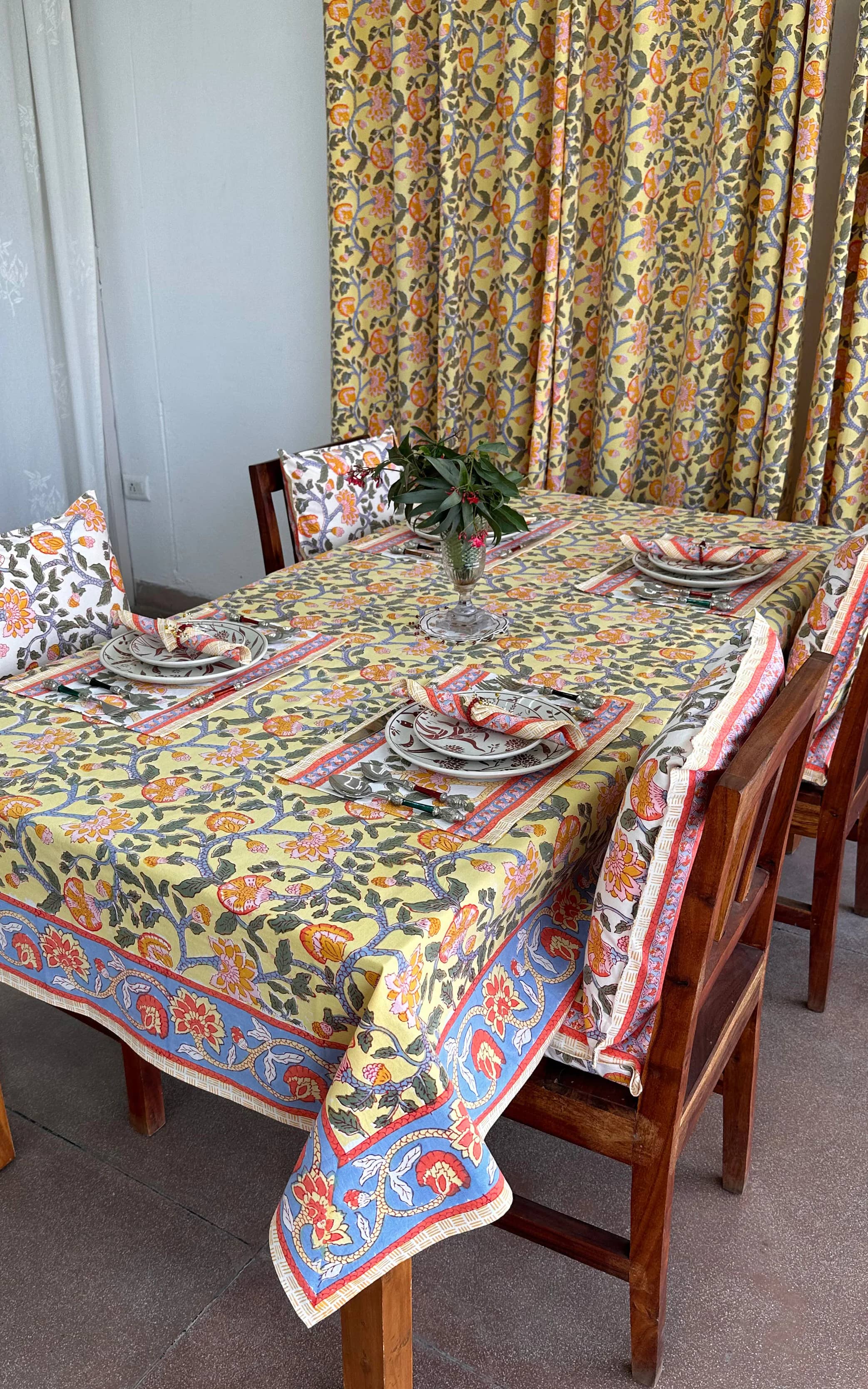 Soma Shop - TABLE CLOTH RECTANGLE -150X225 CMS