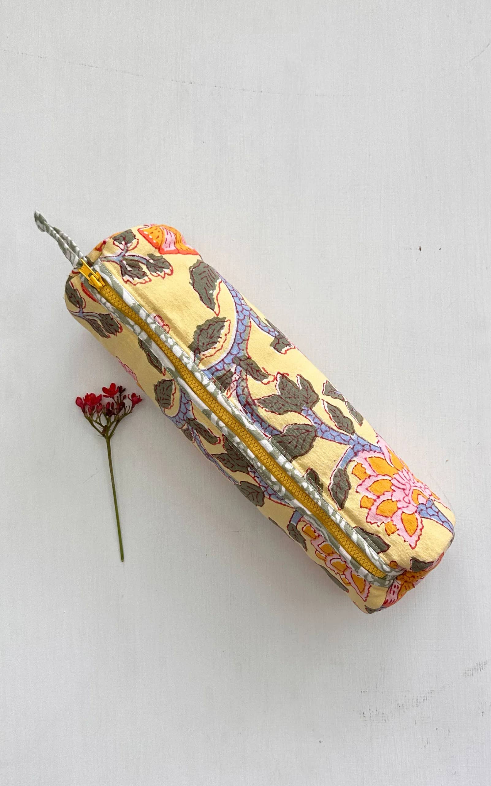 Soma Shop - BANGLE BAG
