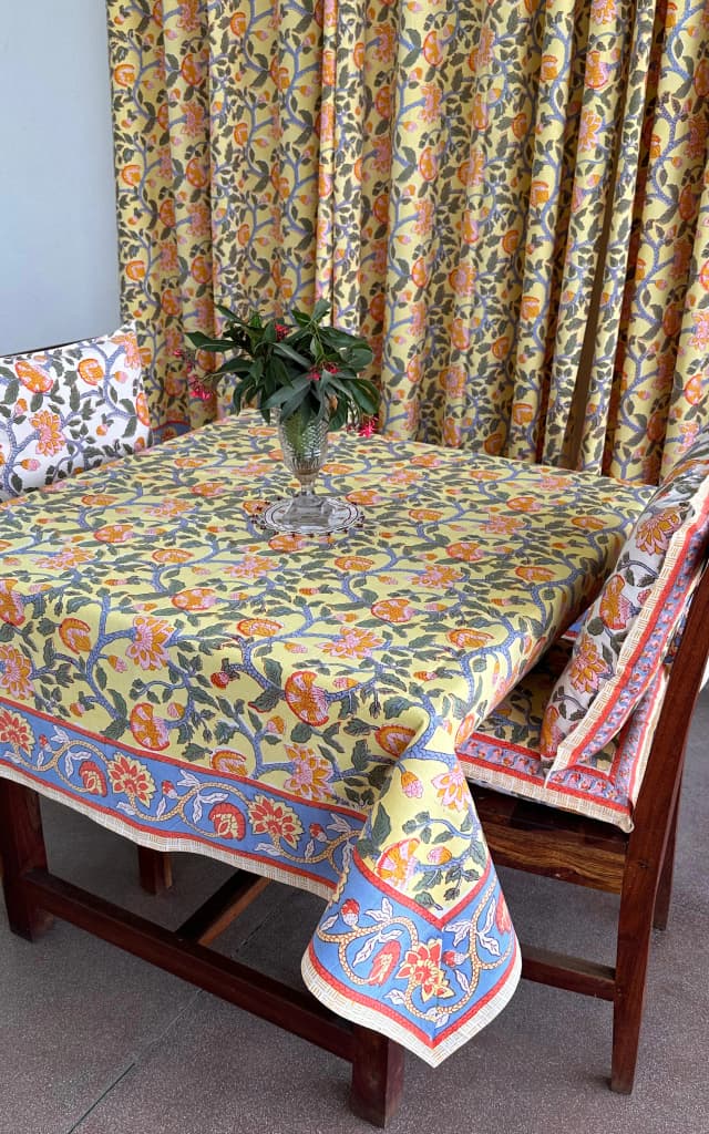Soma Shop - TABLE CLOTH SQUARE -150X150 CMS