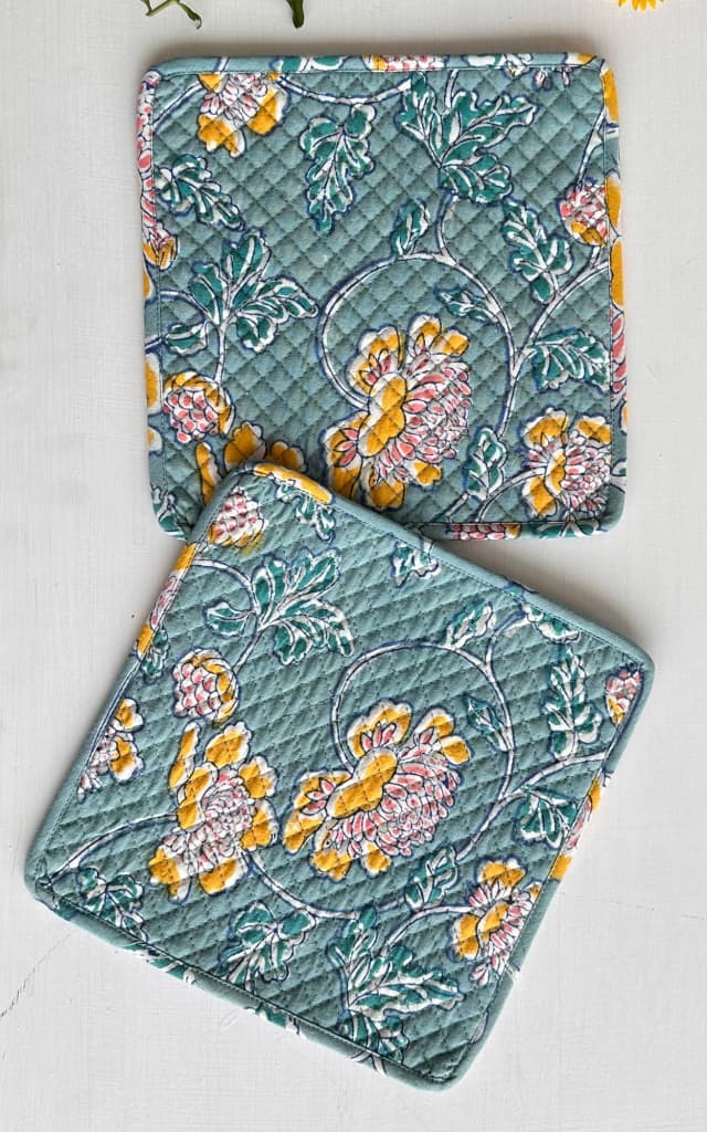 Soma Shop - POT HOLDER SET OF 2