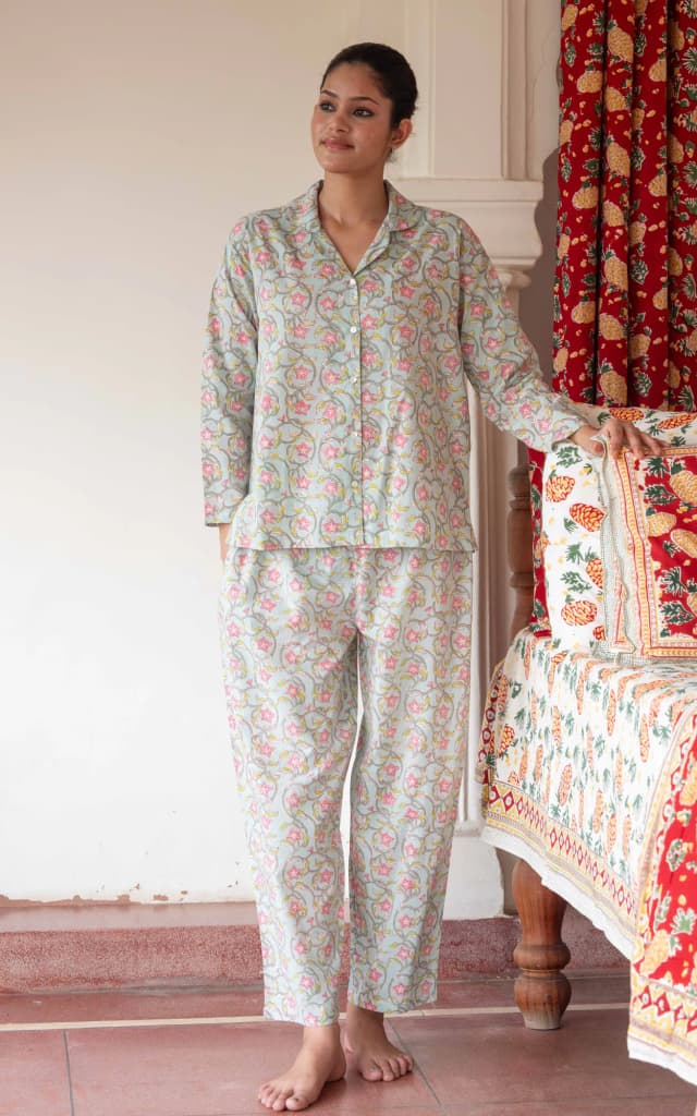 Soma Shop - LOUNGE 52 PJSET