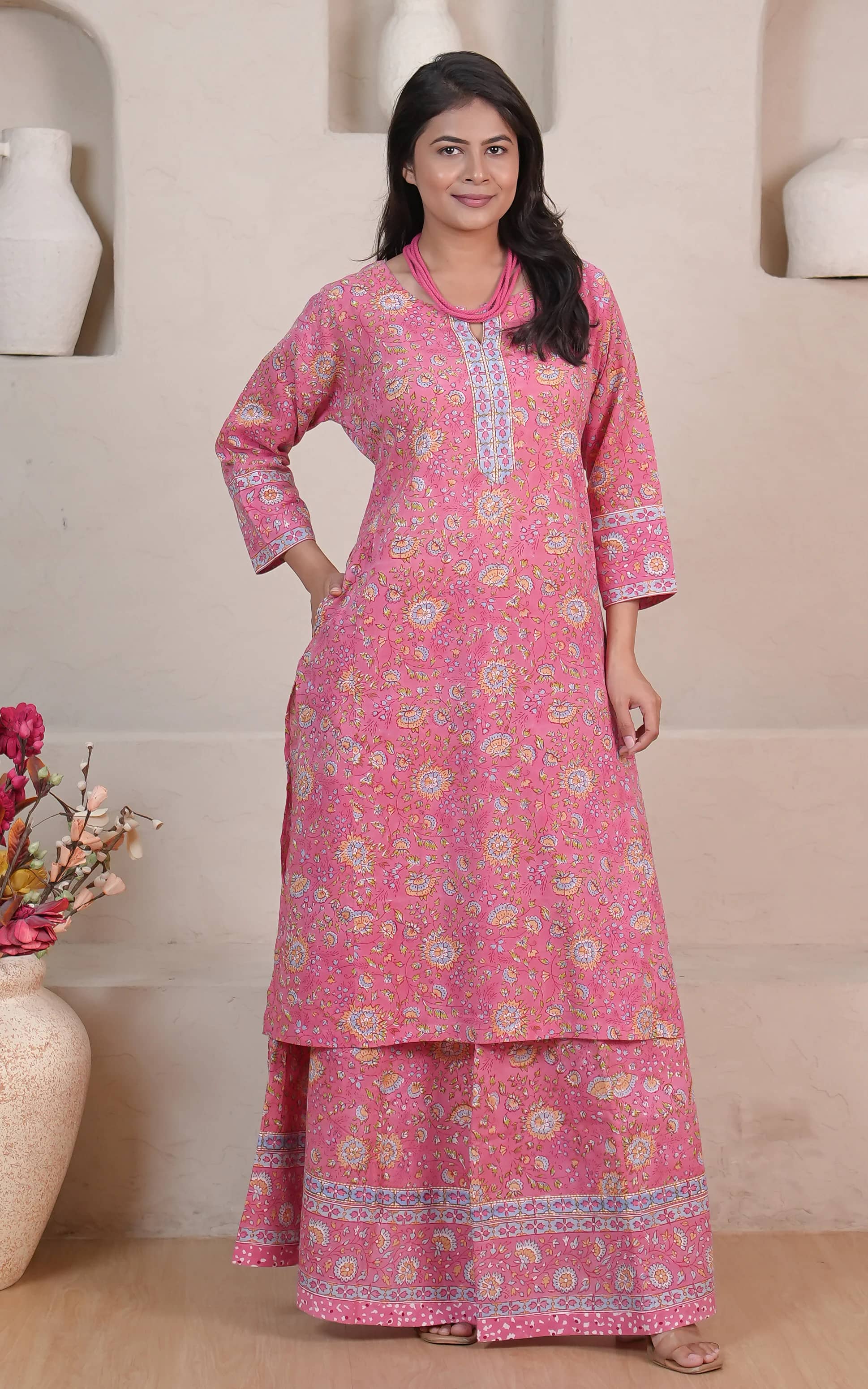 Soma Shop - Hand Block Printed Cotton Queen 1 Kurta Pink Floral