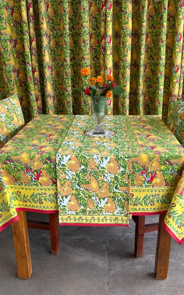 CANVAS TABLE RUNNER - 36X180 CMS