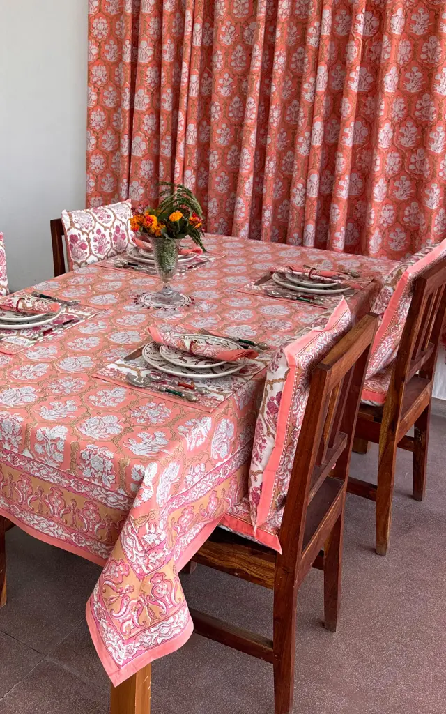 TABLE CLOTH RECTANGLE -150X225 CMS