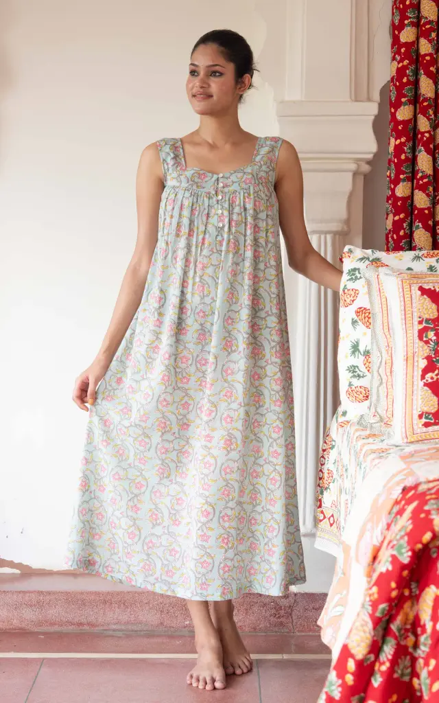 LOUNGE 54 SLEEVELESS NIGHTY