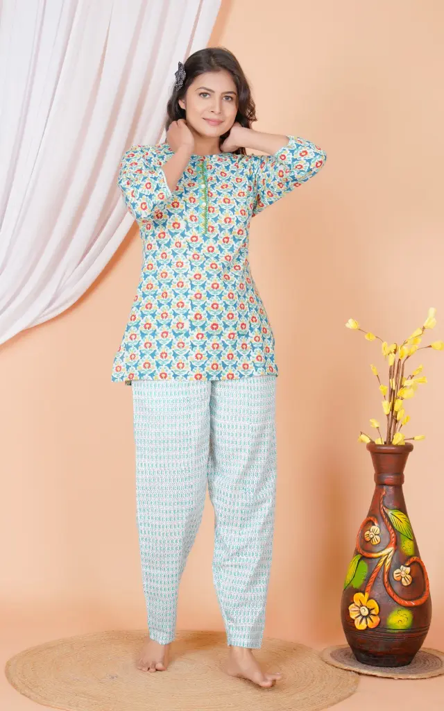 AMAIRA 5 SLIP PANT