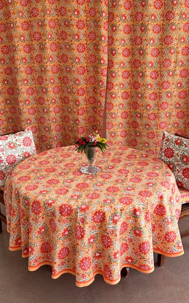 TABLE CLOTH ROUND