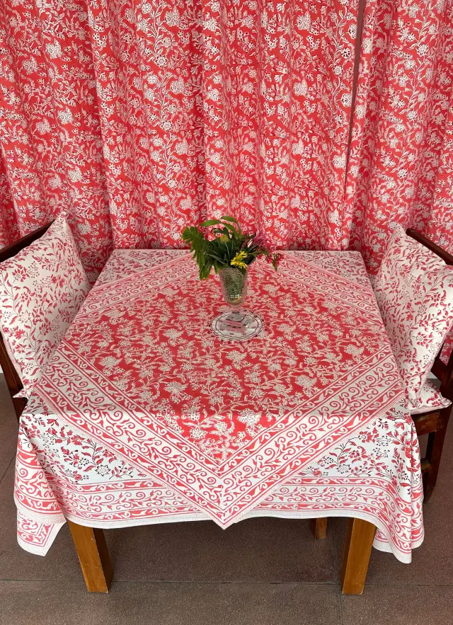 TABLE CLOTH -100X100