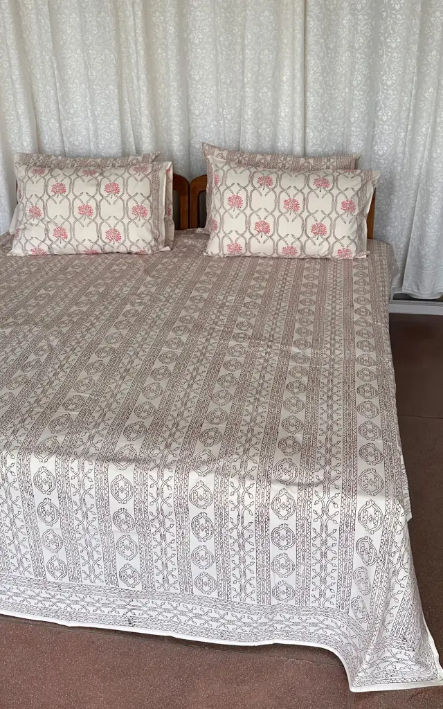 ORGANIC COTTON BED SPREAD