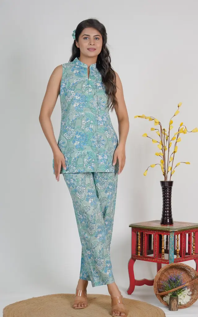 LANTANA 3 KURTI