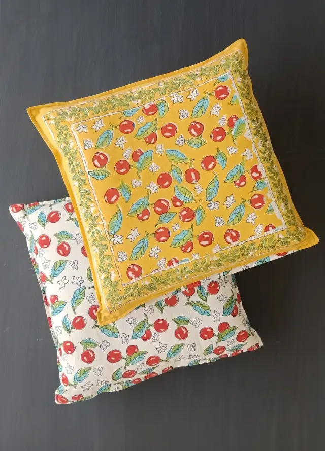 CUSHION COVER SET OF -2