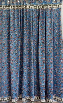 CURTAIN WITH TABS