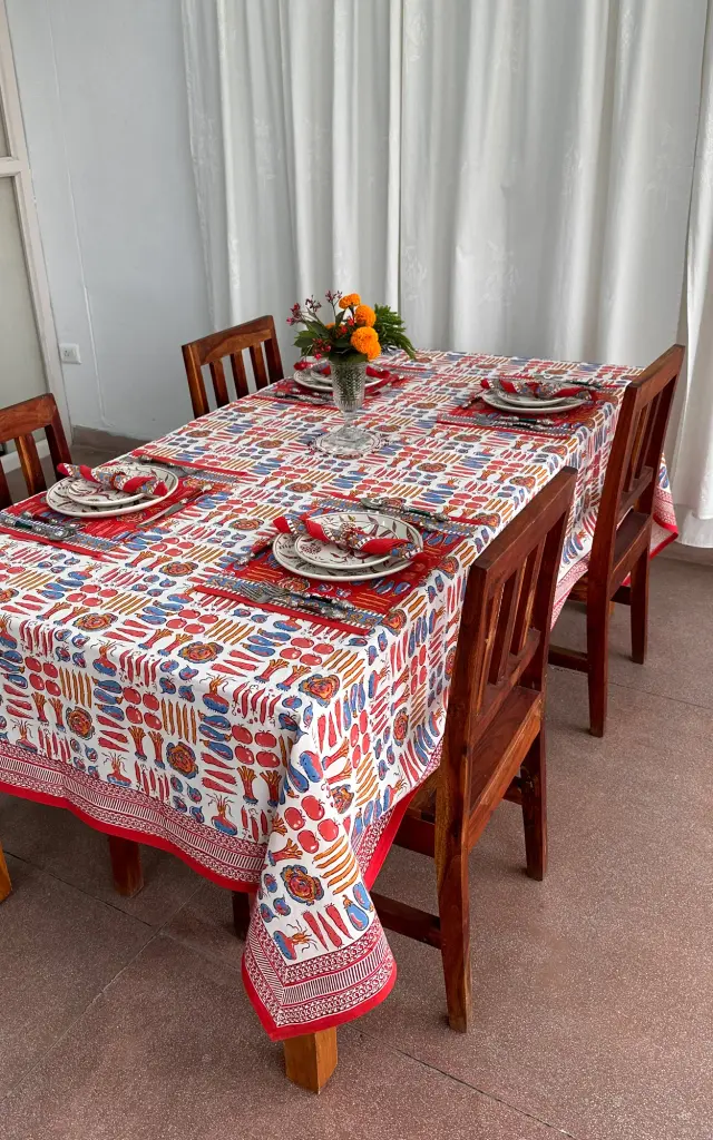 TABLE CLOTH RECTANGLE -170X275 CMS
