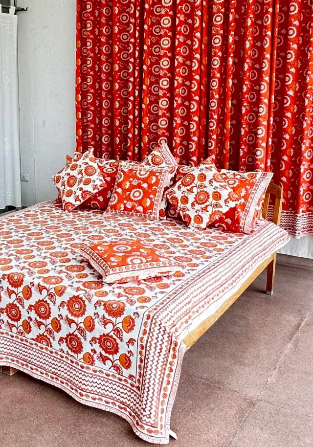 BED SPREAD