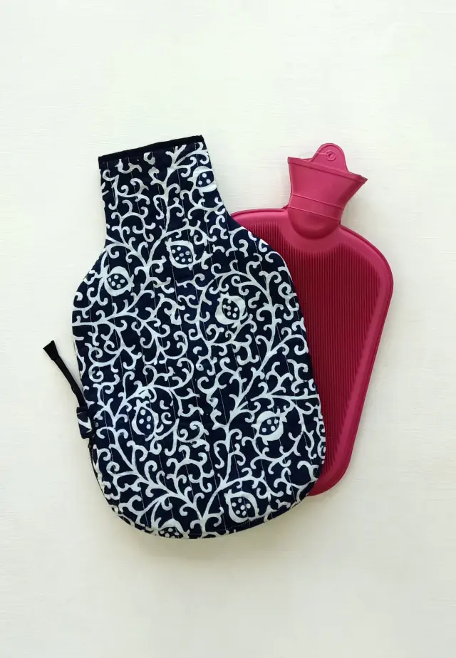 HOT WATER BOTTLE COVER + HOT BOTTLE