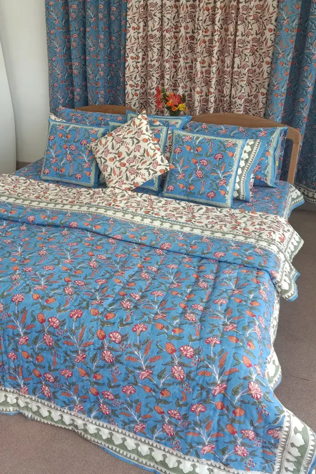 Buy 100% Cotton Printed Quilts Online