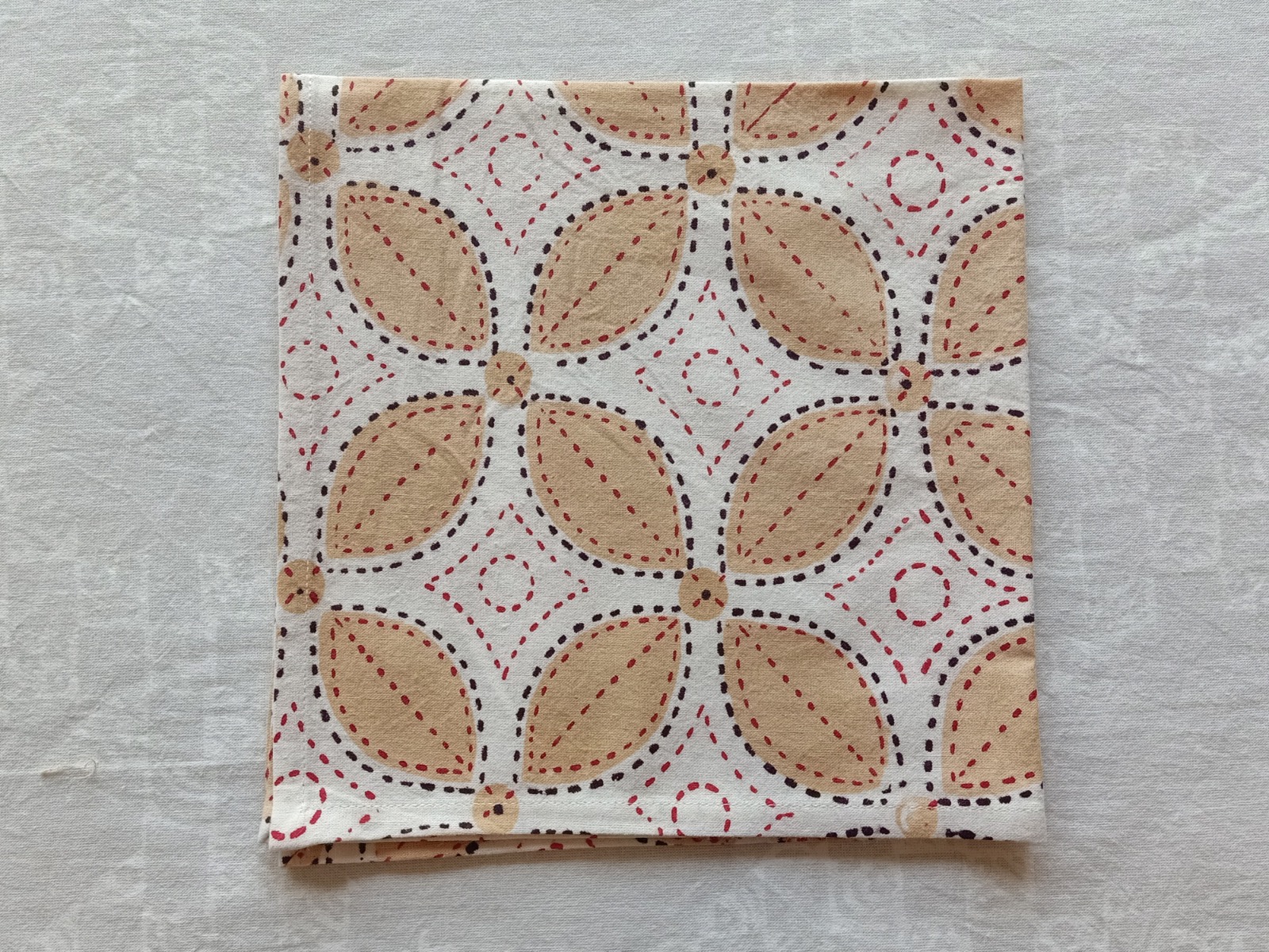 PLACEMAT REVERSIBLE WITH NAPKIN- SET OF 4