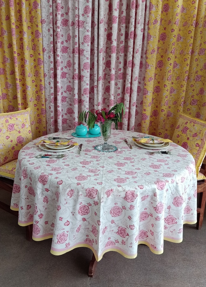 TABLE CLOTH ROUND