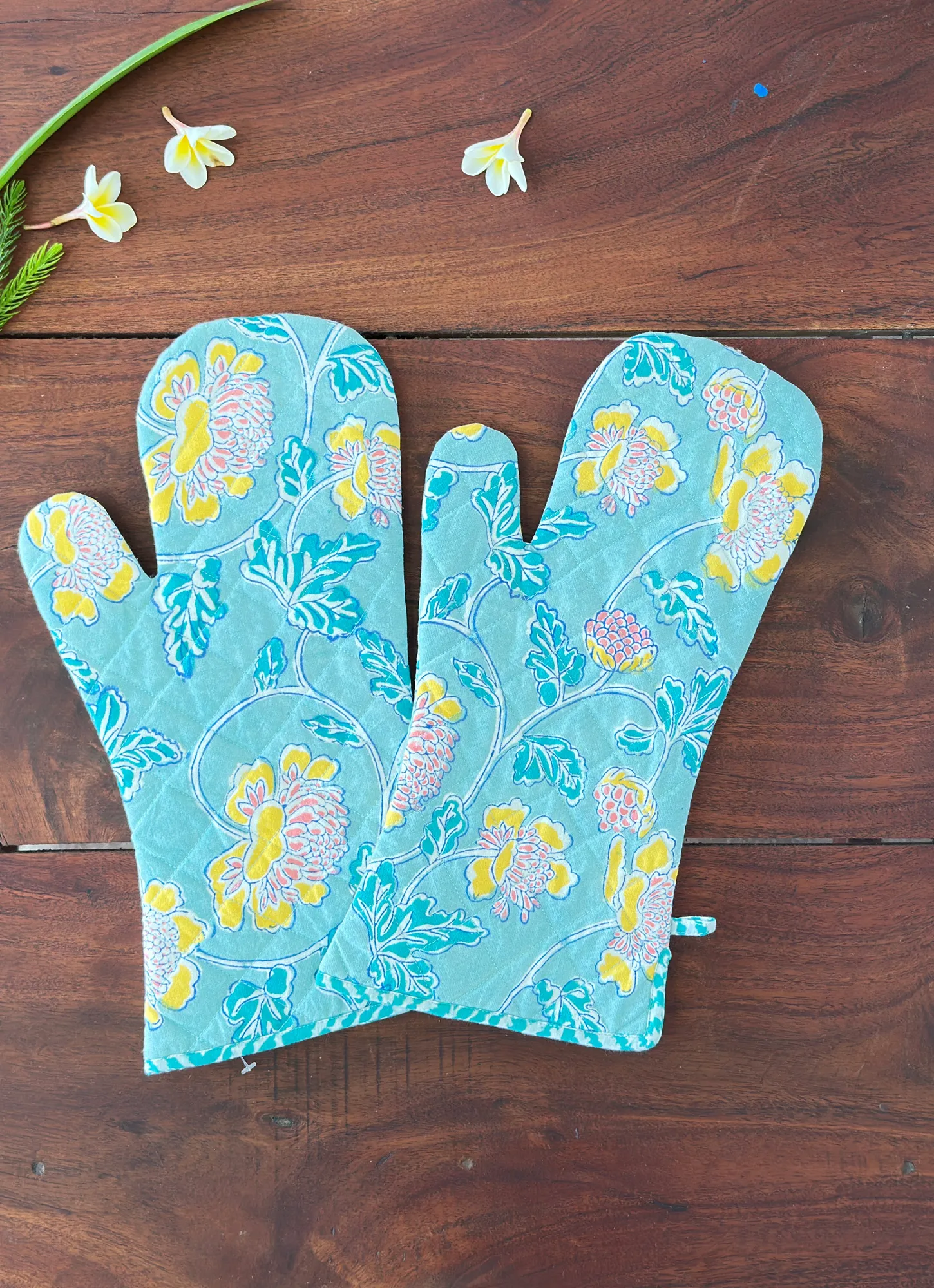 Hand block printed oven gloves