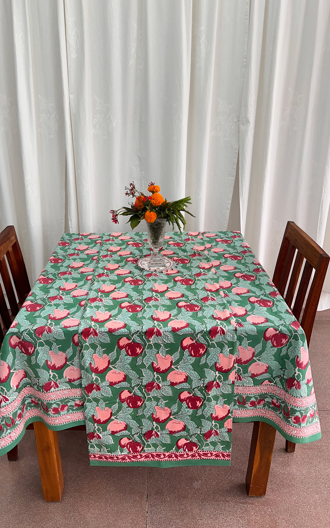 REVERSIBLE TABLE RUNNER - 50X220 CMS