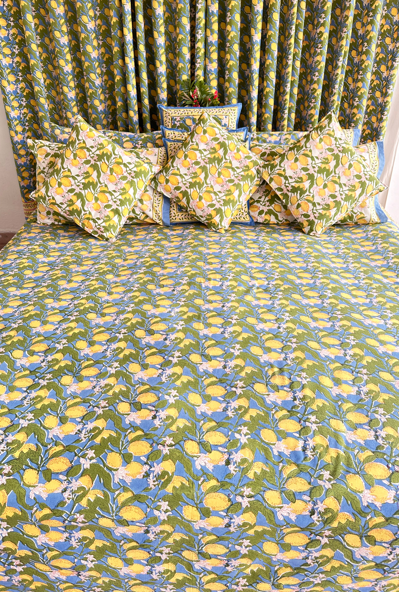 BED SPREAD