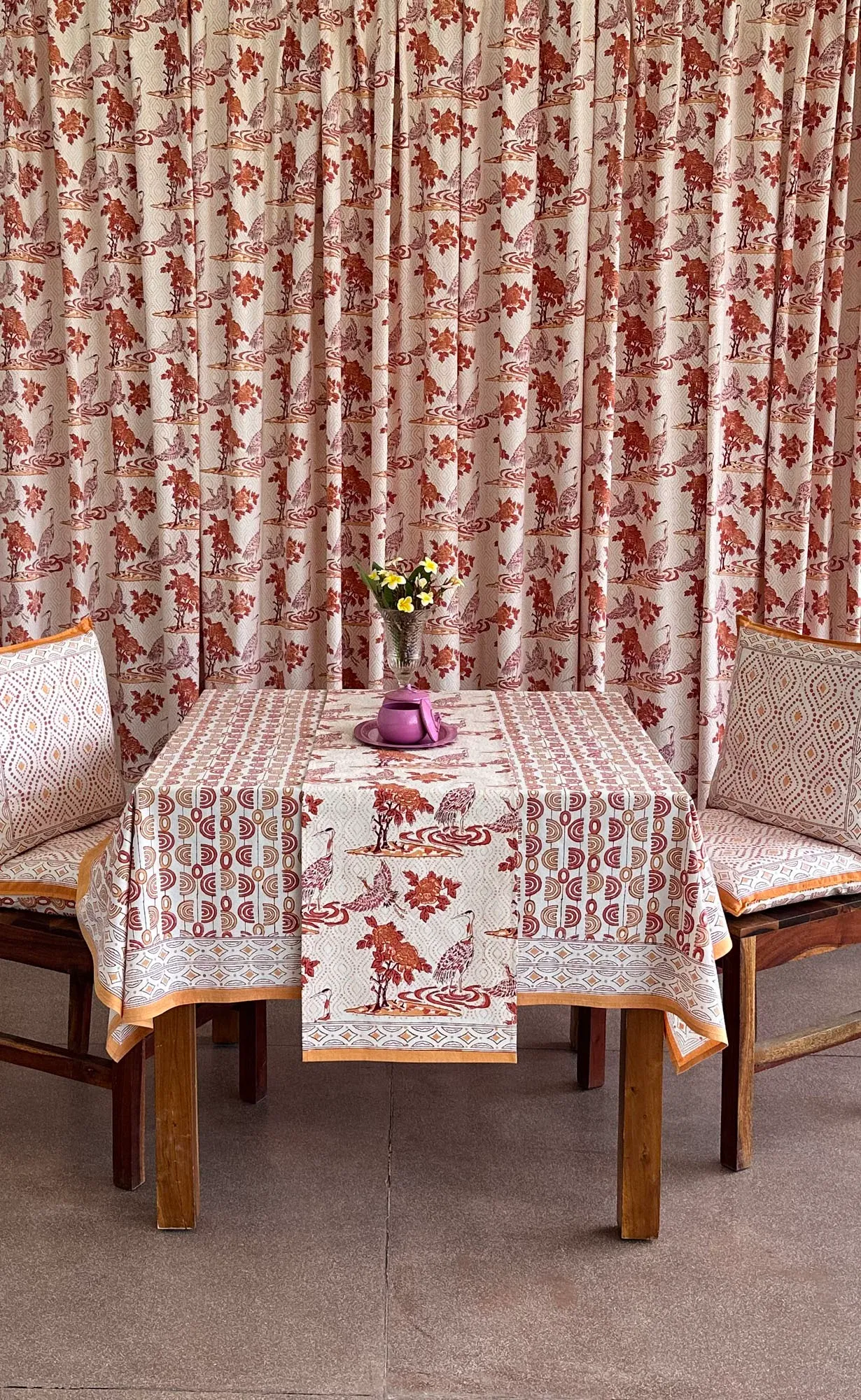 Table Runners Online for Dining Table