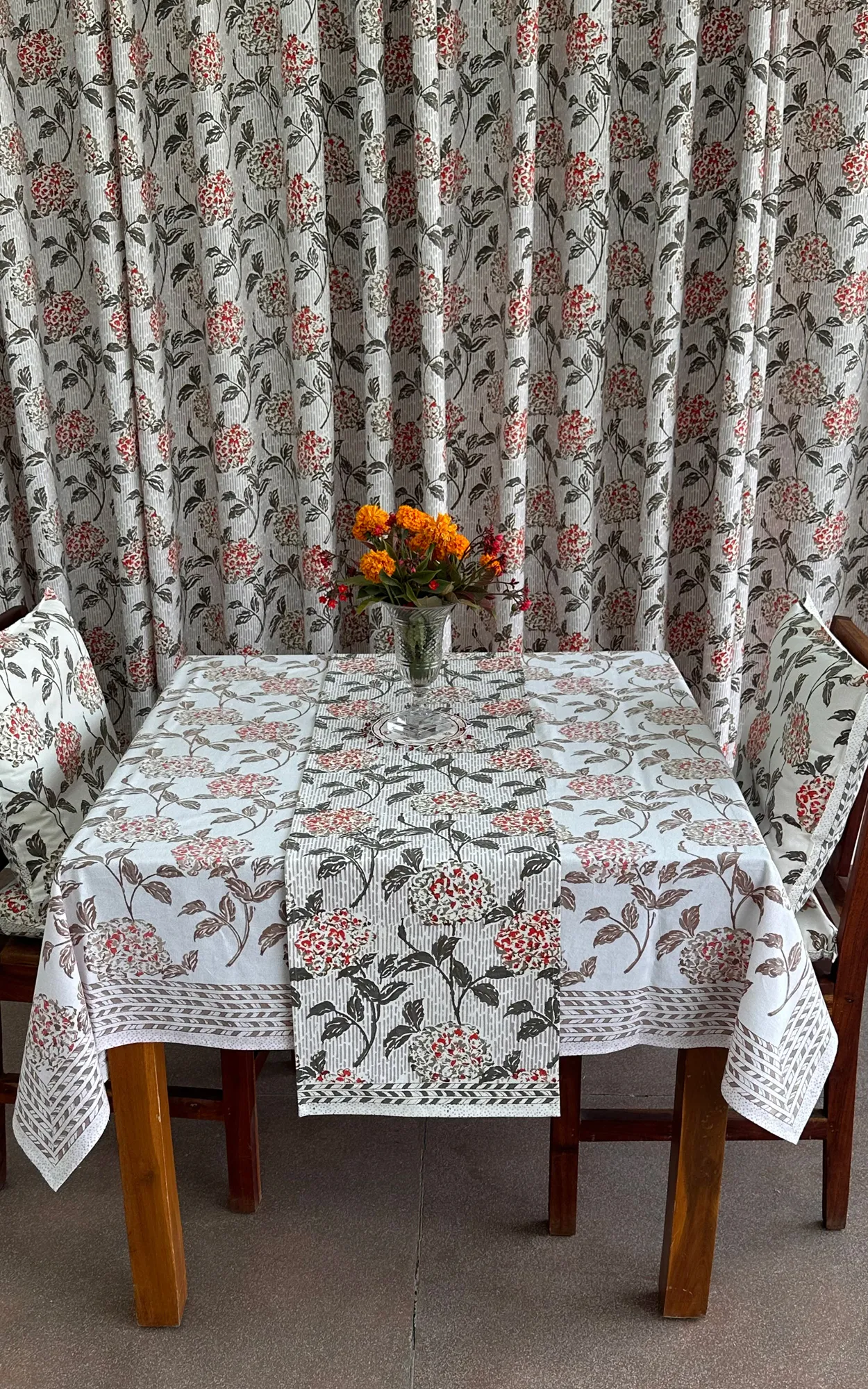 CANVAS TABLE RUNNER - 36X180 CMS