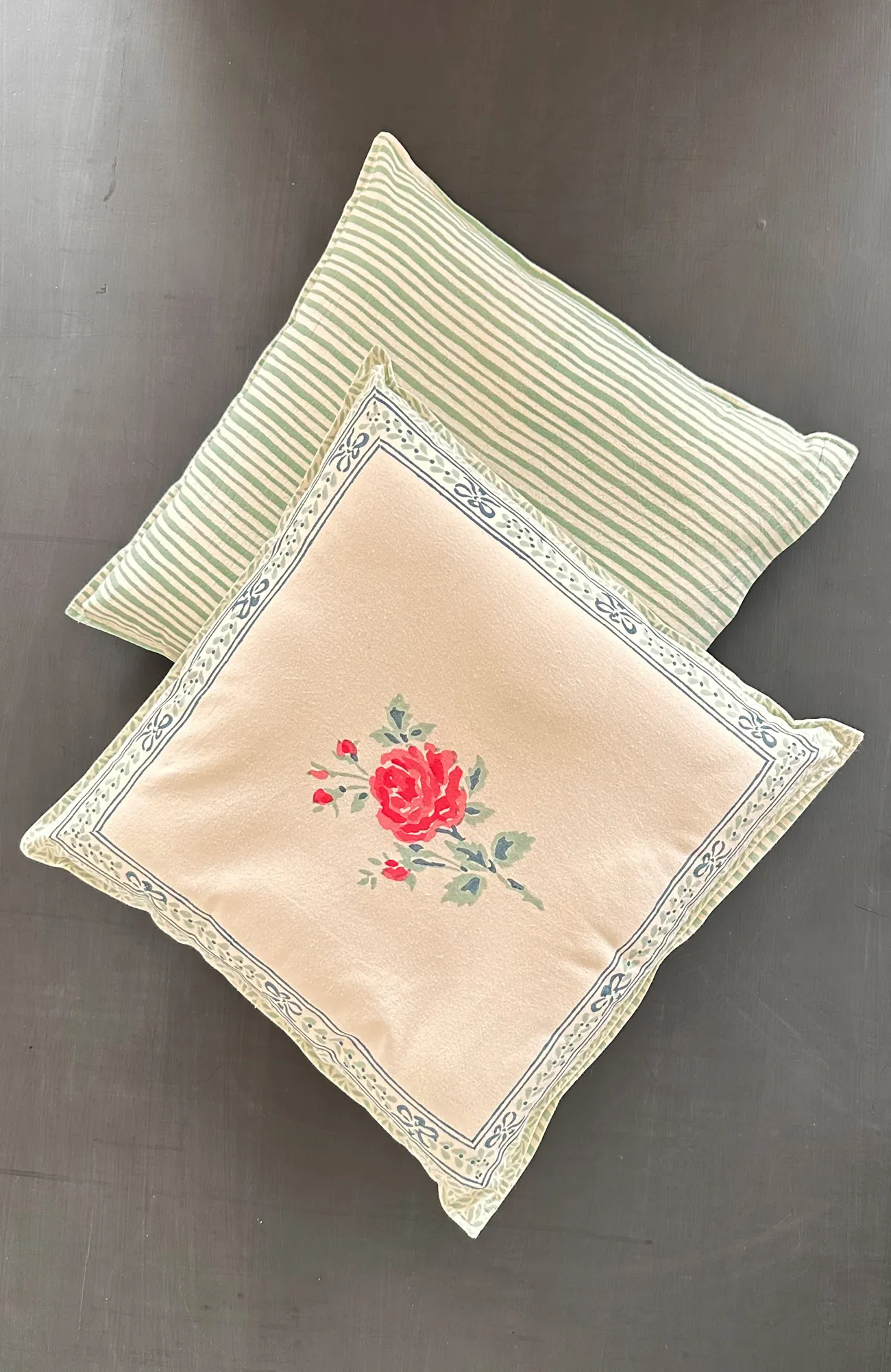 CUSHION COVER SET OF - 2