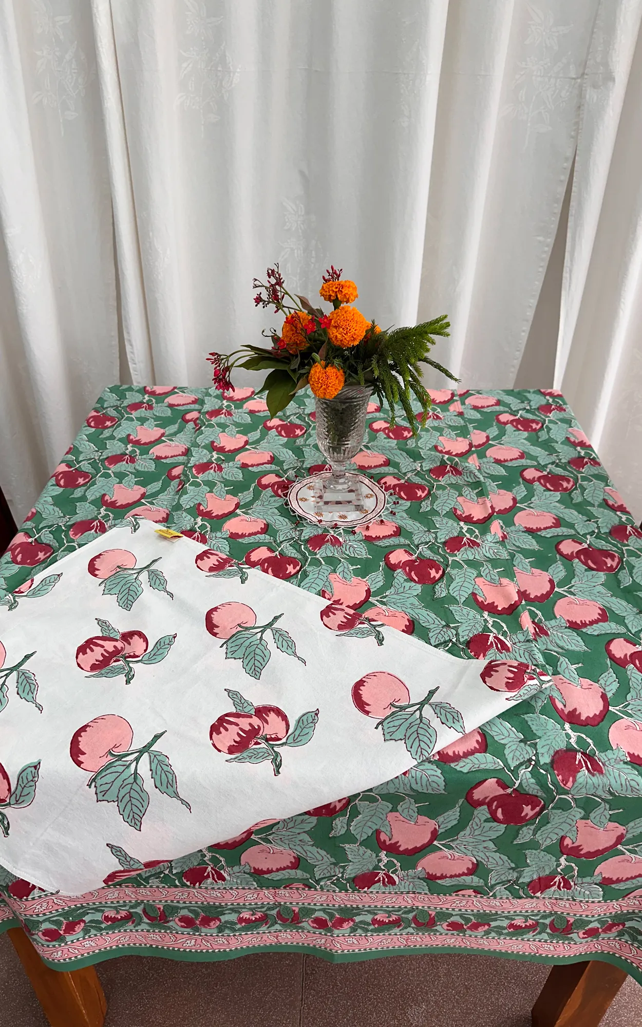 REVERSIBLE TABLE RUNNER - 50X220 CMS