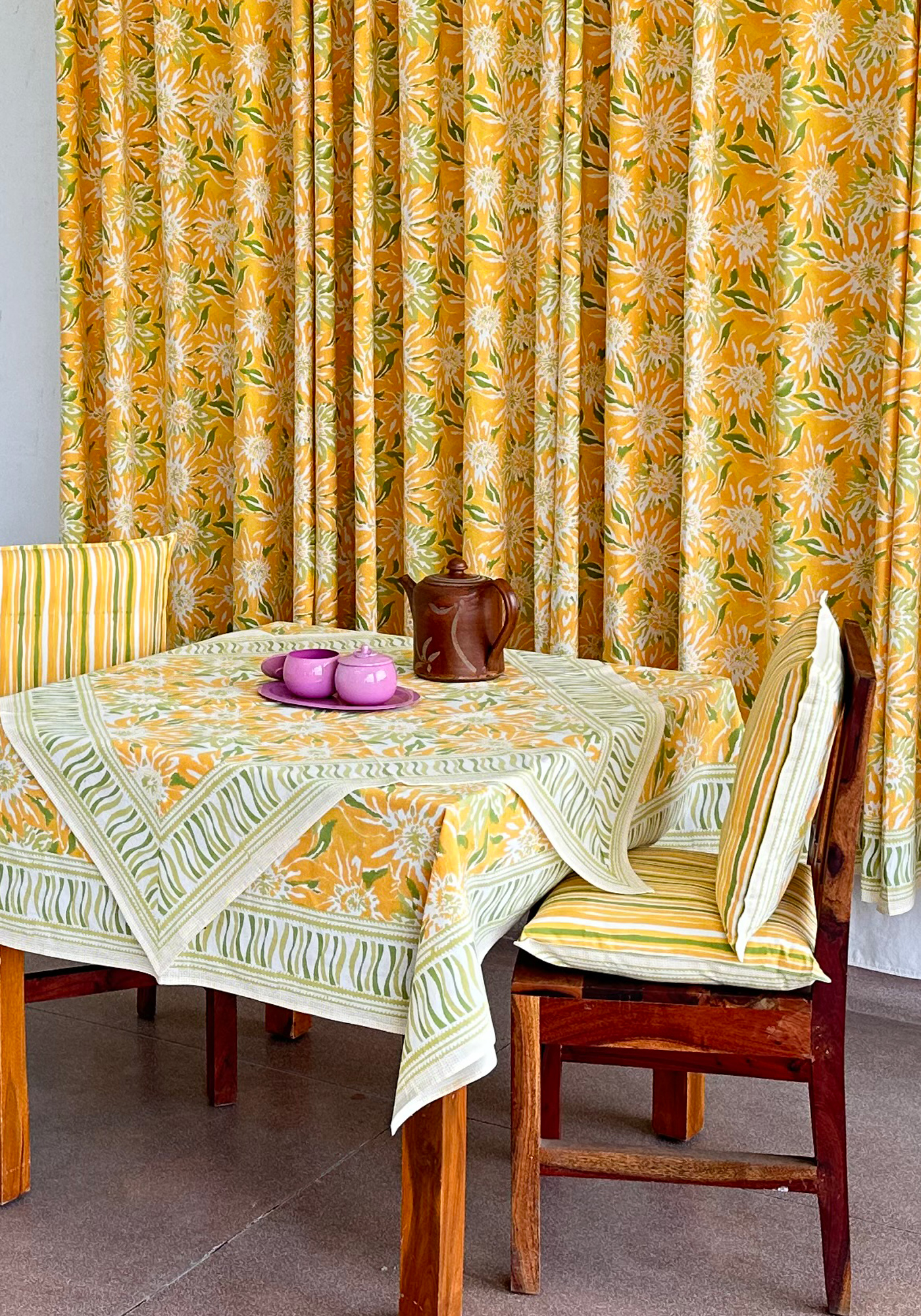 TABLE CLOTH -100X100