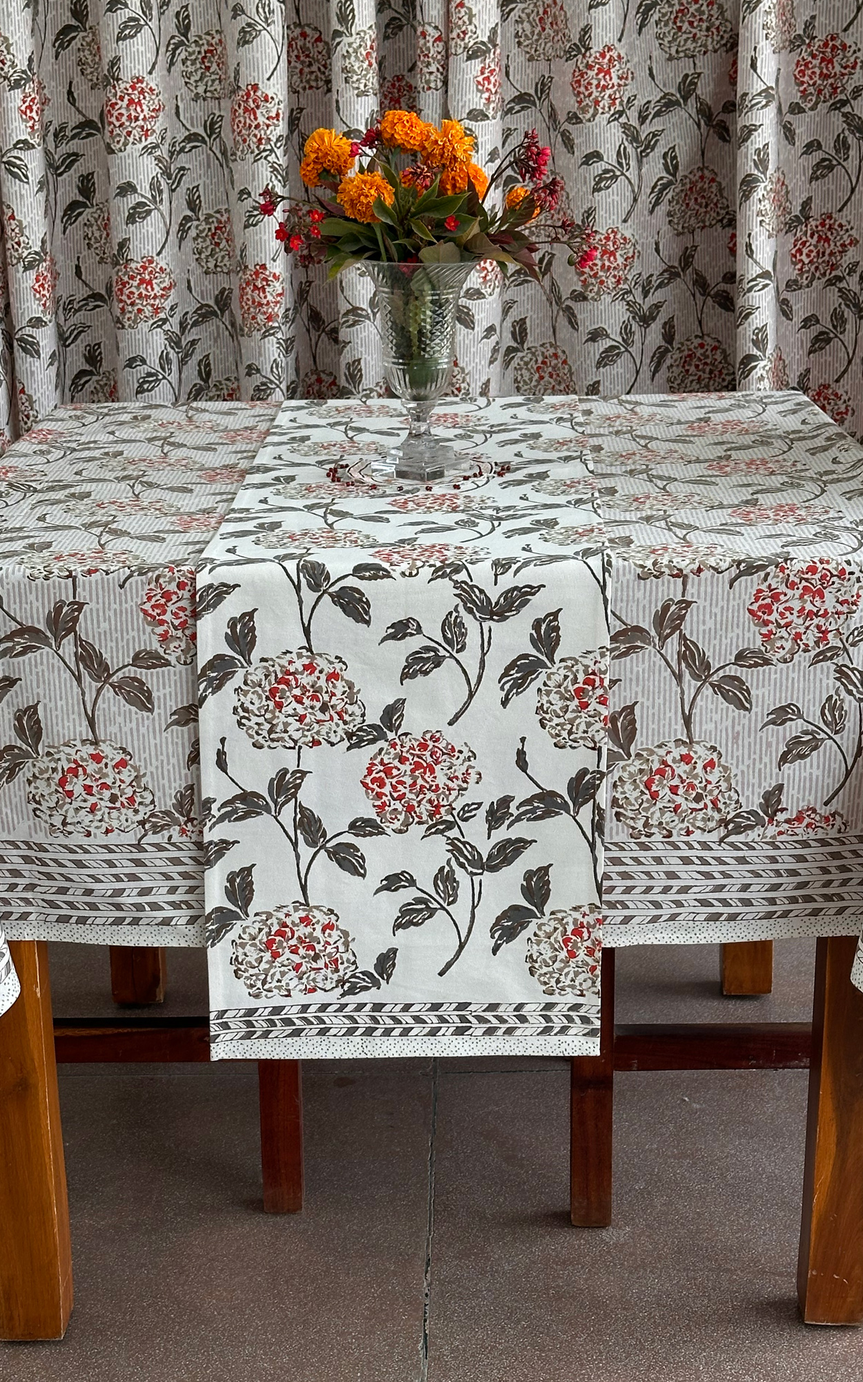 CANVAS TABLE RUNNER - 36X180 CMS